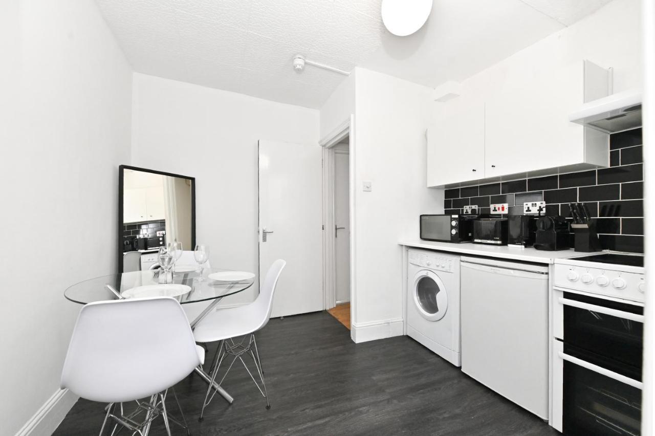 Covent Garden & Soho, Cosy & Cool, Spacious Apartment Londra Exterior foto